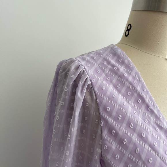 LILAC OPEN FRONT DETAIL DRESS - Picture 3 of 9